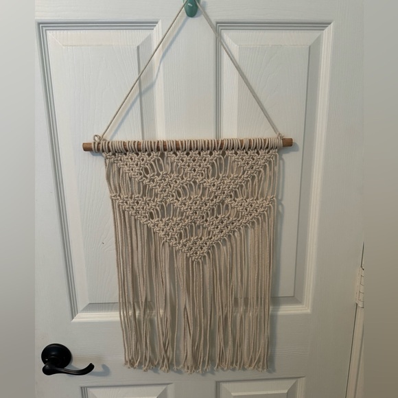 Hanging Macrame and distressed napkin tray - Picture 3 of 3